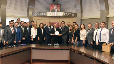 CHP Genel Başkanı Kemal Kılıçdaroğlu'na projelerimizi ve fikirlerimizi aktardık.