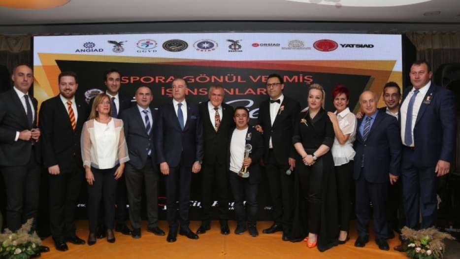 Eski Olimpiyat Şampiyonu Halil Mutlu'ya Vefa Ödülü