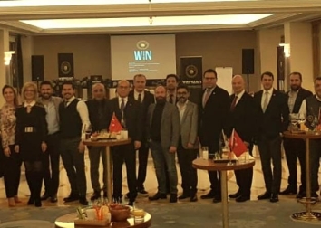 Biz bize toplantıları B2B Networking