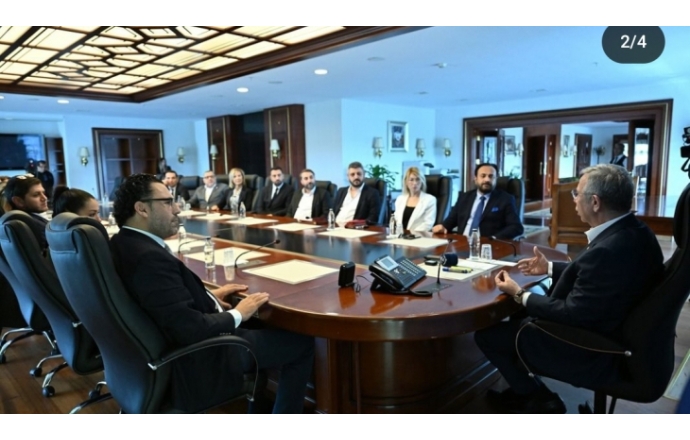 Ankara Büyükşehir Belediye Başkanımız Sn. Mansur YAVAŞ'ı makamında ziyaretimiz.