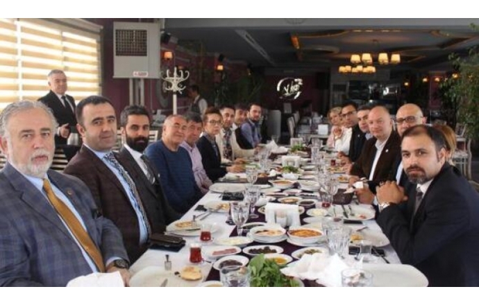 Ankara iş dünyası kahvaltıda bir araya geldi